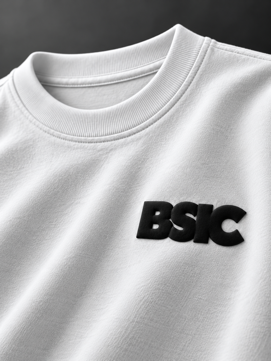 BASIC WHITE